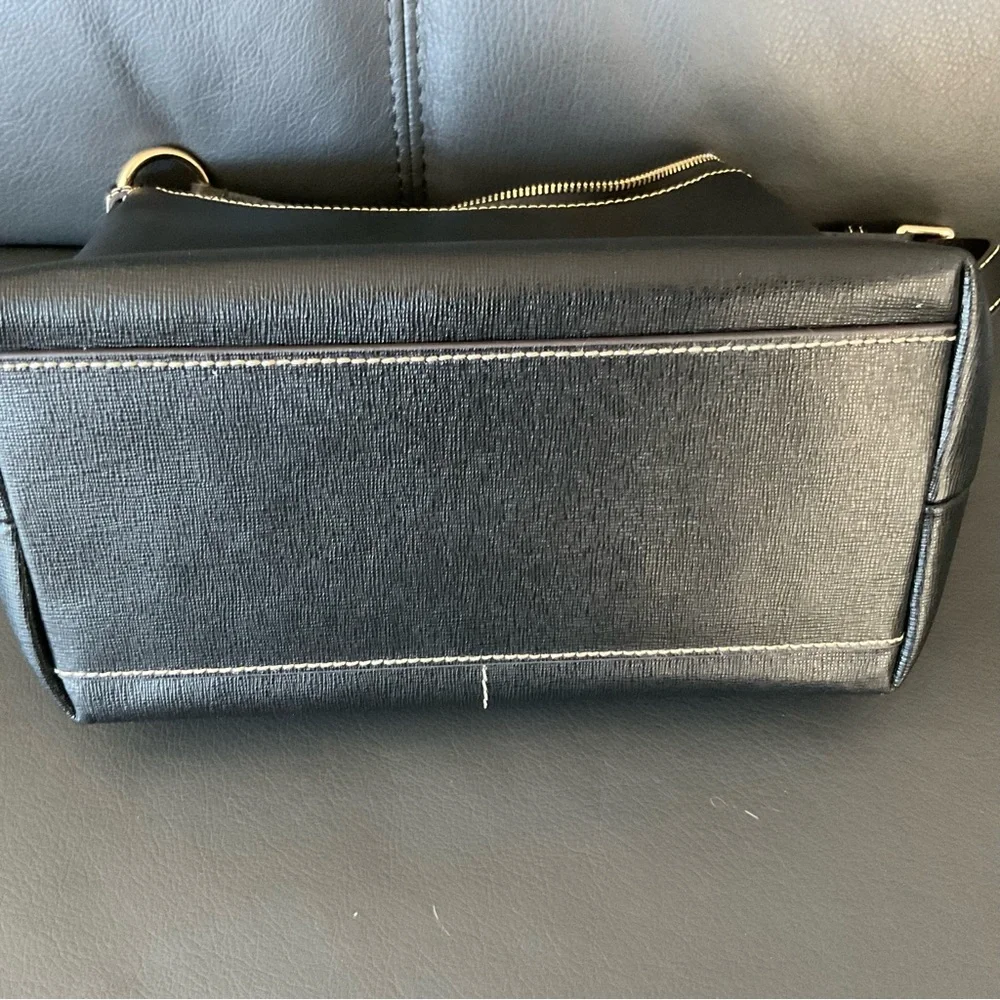 Dooney & Bourke Alyssa - Picture 5 of 7